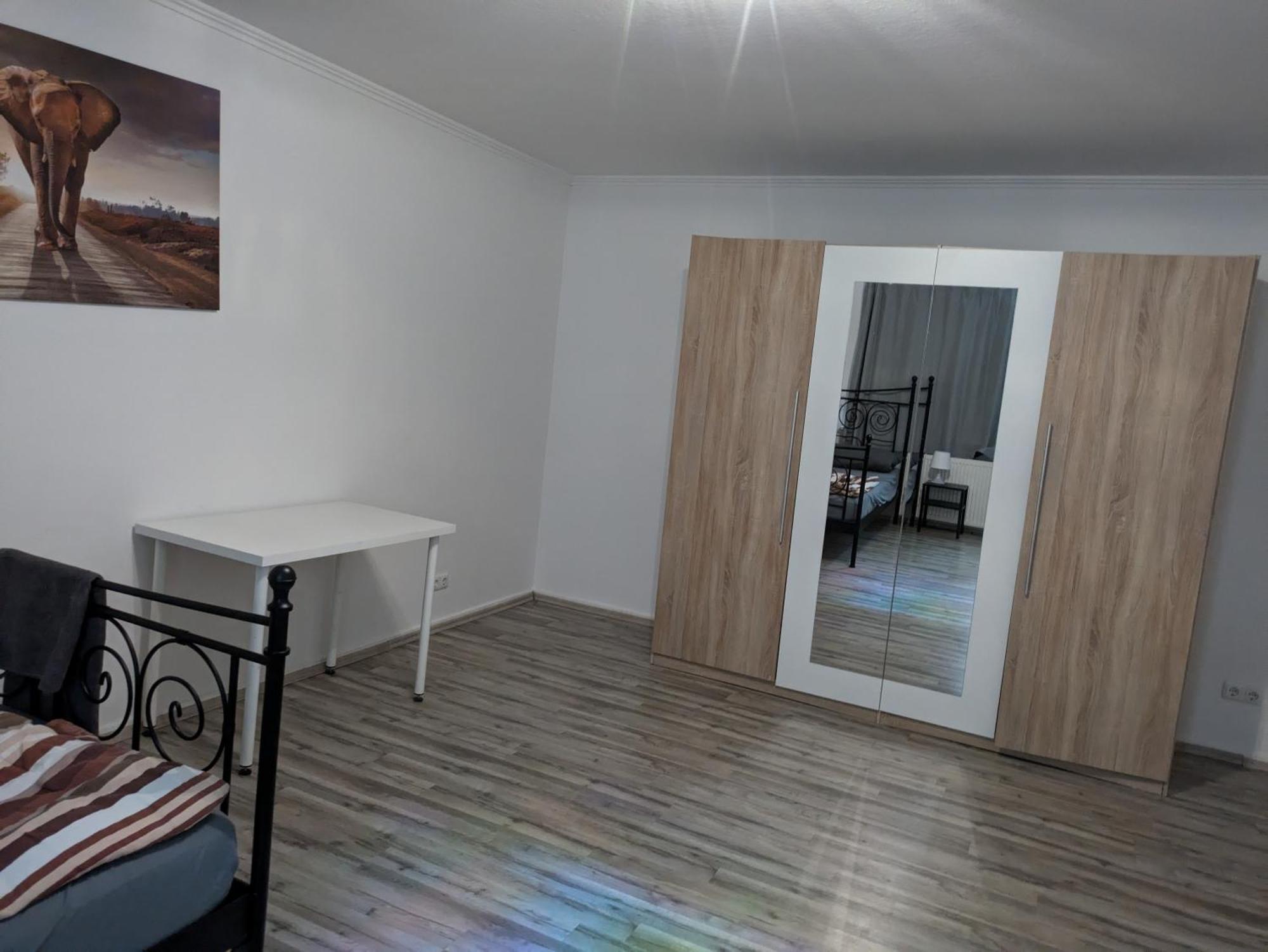Nestoasewhv Zentrale Zimmer Zwischen City Und Suedstrand Wilhelmshaven Buitenkant foto